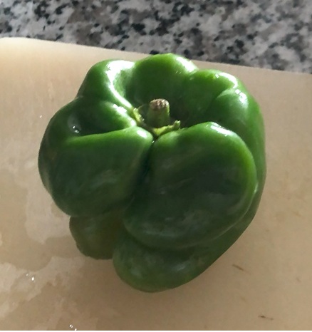 偉そうな